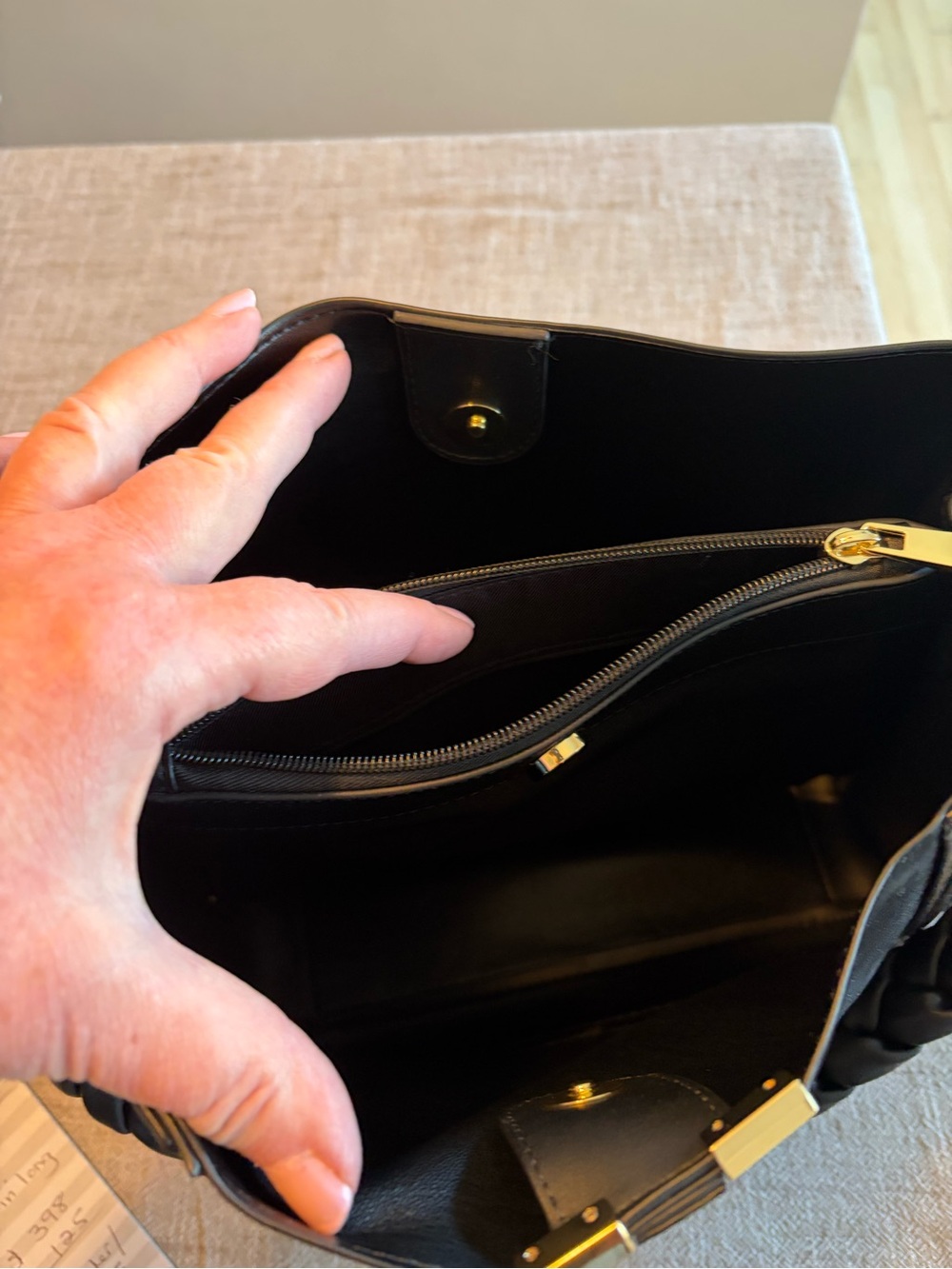 Black Women's Leather Bucket Bag with Gold Hardware - Picture 2 of 4